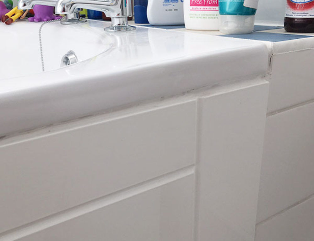 Bath Chip Repair Southend The Bath Doctor